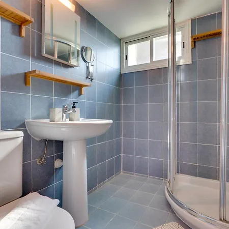Appartamento Seafront 2bd Duplex With Stunning Sea Views & Pool