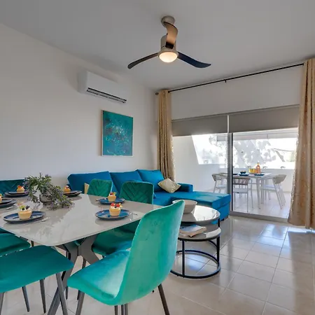 Seafront 2bd Duplex With Stunning Sea Views & Pool Apartment Voroklini