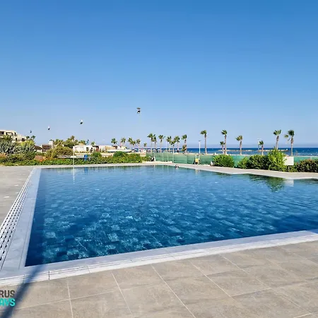 Apartment Seafront 2bd Duplex With Stunning Sea Views & Pool